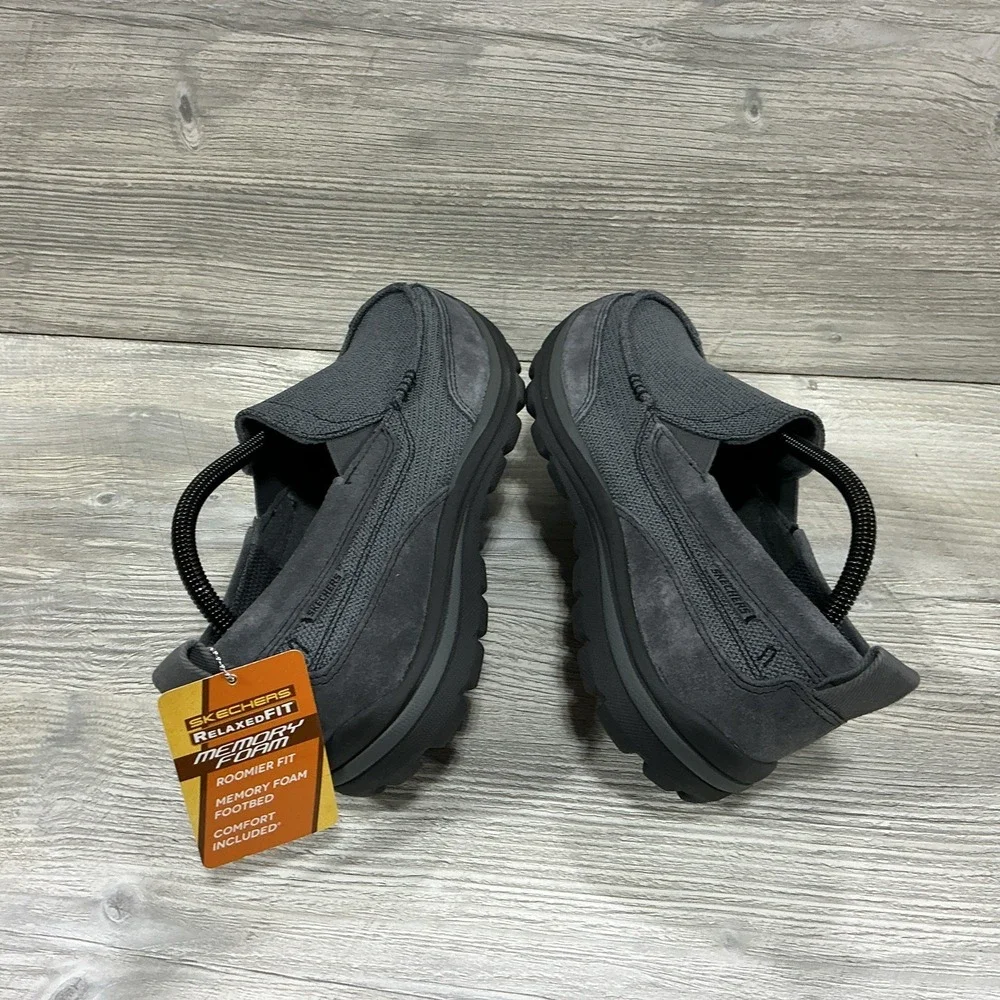 Skechers new tags